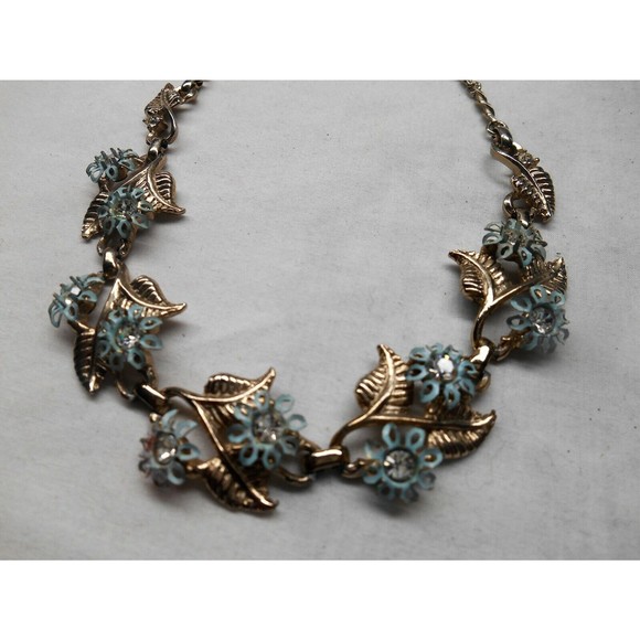 Vintage 1950’s Gold-tone Necklace Blue Enamel Flowers Rhinestone - Picture 2 of 4